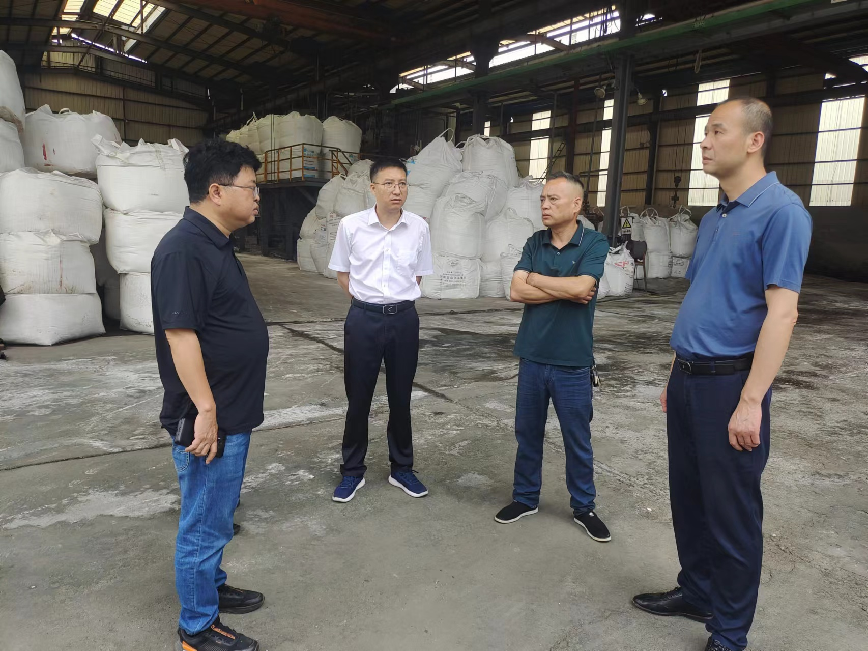 黄含茂现场督导配合中央环保督察工作